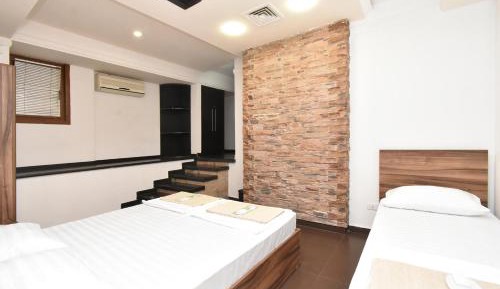Triple Room with Private Bathroom