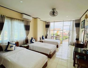 Triple Room with Balcony