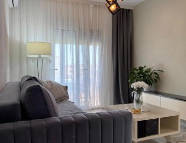 One-Bedroom Apartment with Terrace