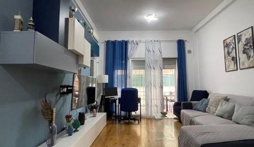 Apartment with Garden View