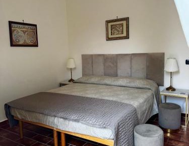 Comfort Triple Room