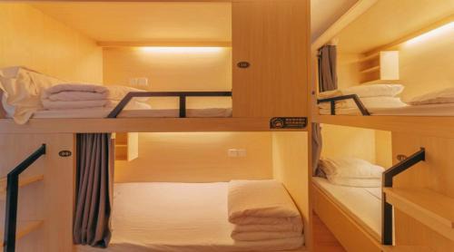 Bed in 6-Bed Female Dormitory Room