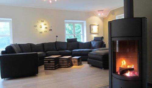Six-Bedroom Holiday Home