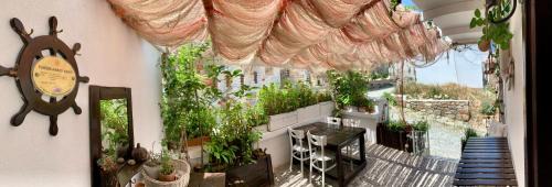 Deluxe Double or Twin Room with Garden View