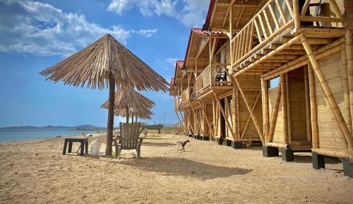 Deluxe Double Room with Balcony and Sea View