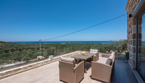 Studio with Sea View