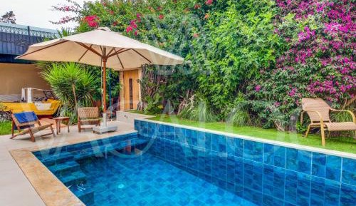 Deluxe Villa
