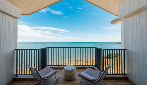 Deluxe Double Room with Balcony and Sea View