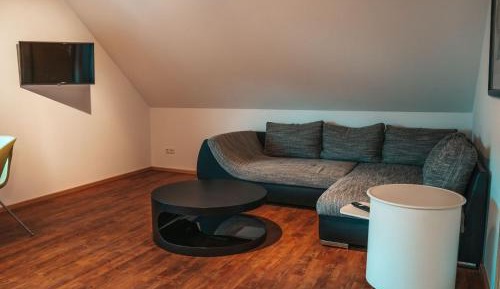 Superior One-Bedroom Apartment
