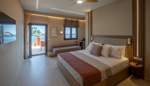 Deluxe Double Room with Sea View