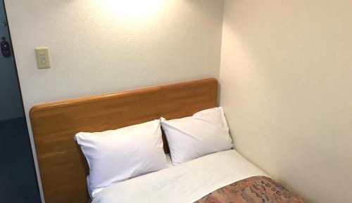 Single Room Annex - Smoking
