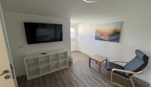 Single Room with Shared Bathroom