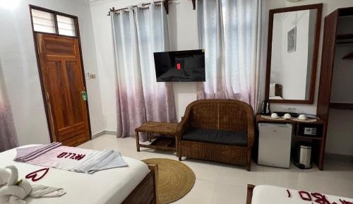 Comfort Triple Room with Shower