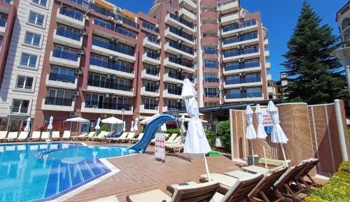 Studio Apartment with Balcony