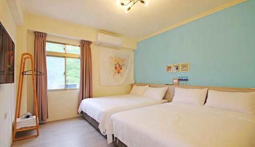 Economy Quadruple Room