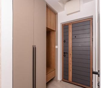 Two-Bedroom Deluxe Apartment with Balcony