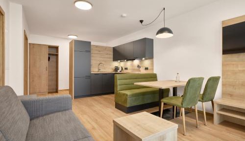 One-Bedroom Apartment with Garden