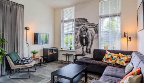 Three-Bedroom Holiday Home 