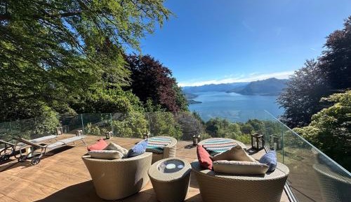 Apartment with Lake View and Spa Access