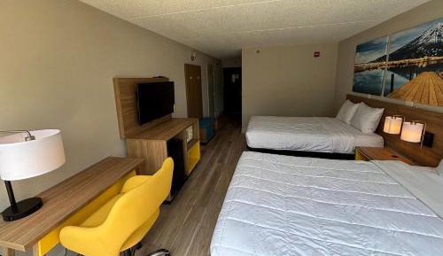 Double Room with Two Double Beds - Non-Smoking
