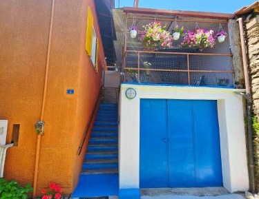 Two-Bedroom Deluxe Apartment with Garden View