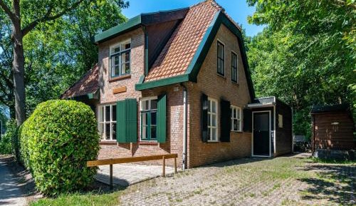 Five-Bedroom Holiday Home