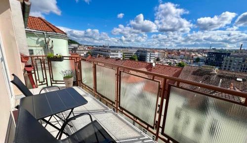 Triple Room with City View