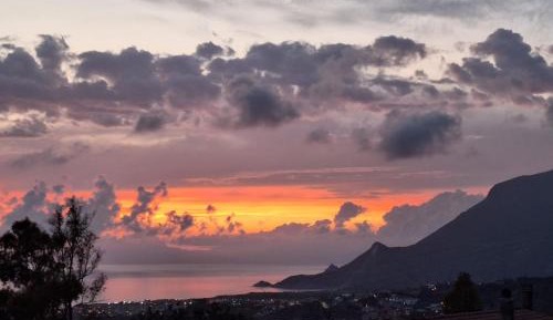 Deluxe Double Room with Extra Bed