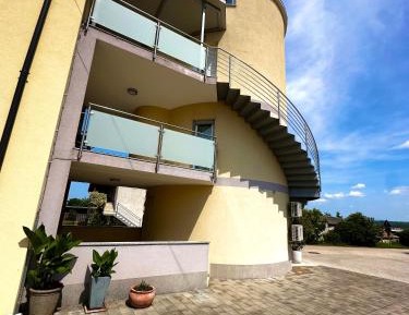 Studio with Terrace