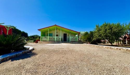 Villa with Garden View