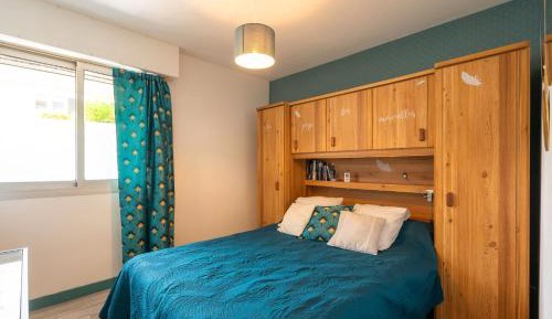 Superior One-Bedroom Apartment