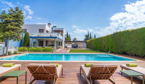 Deluxe Villa