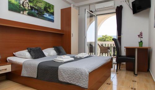 Double Room with Garden View
