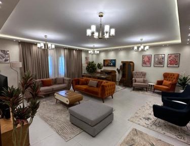 Three-Bedroom Premium Apartment