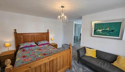 Superior King Room
