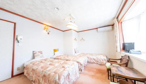Triple Room with Bathroom