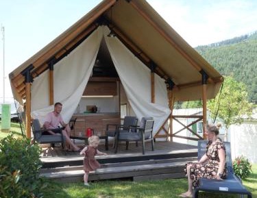 Tent Glamping