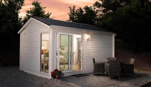 One-Bedroom Bungalow
