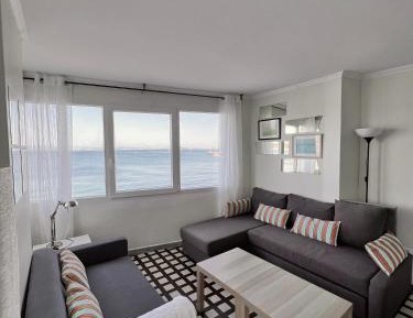 Four-Bedroom Deluxe Apartment