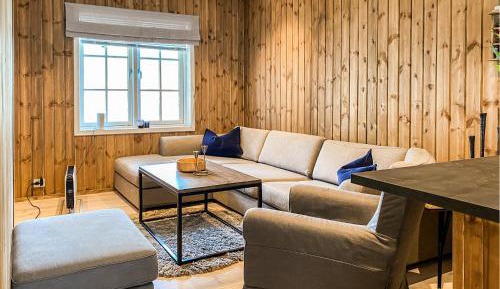 Five-Bedroom Holiday Home