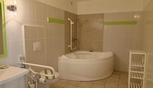 Double Room with Spa Bath