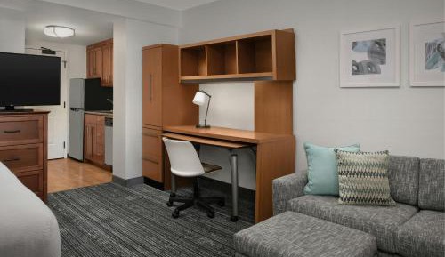 Queen Studio with Sofa Bed
