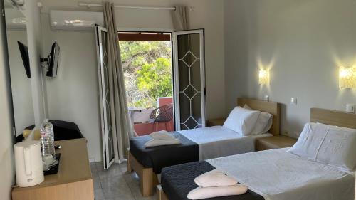 Twin Room with Balcony