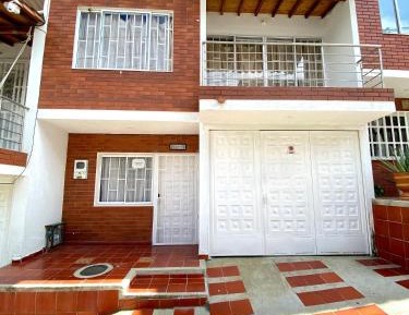 Three-Bedroom Apartment - High Floor