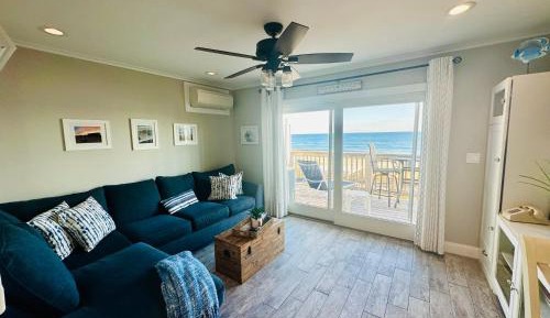 Deluxe Suite with Sea View