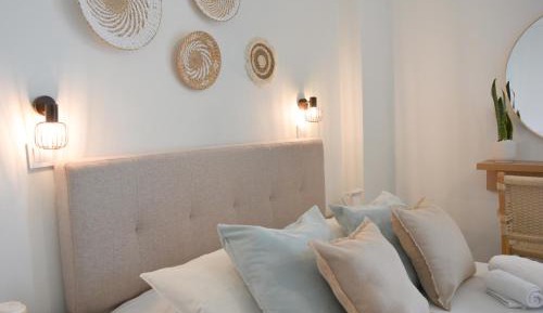 Studio Apartment with Sea View