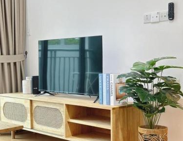 Two-Bedroom Apartment with Balcony