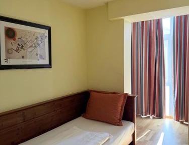 Economy Single Room