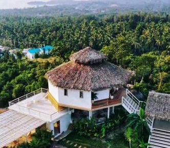 Villa with Sea View