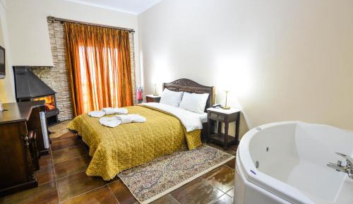 Double Room with Spa Bath